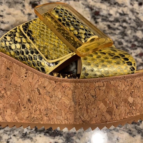 Donald Pliner Wedges - Picture 9 of 9